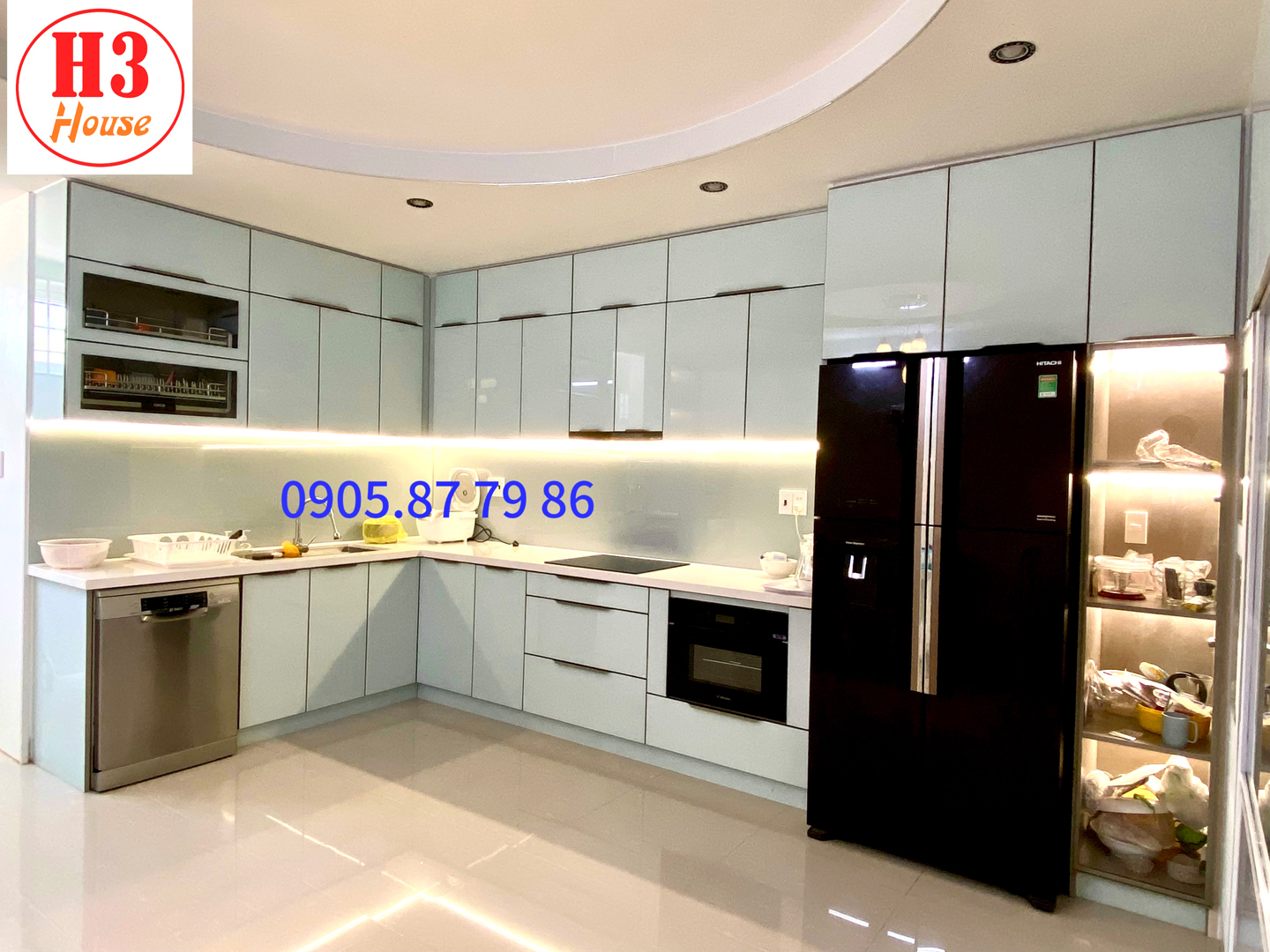 Chị Trang - Nam Việt Á